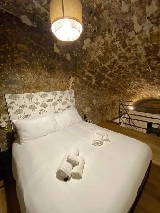 Appartamento Centro Storico Palermo 0*,
